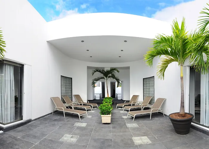 Hotel Almarea Vacation